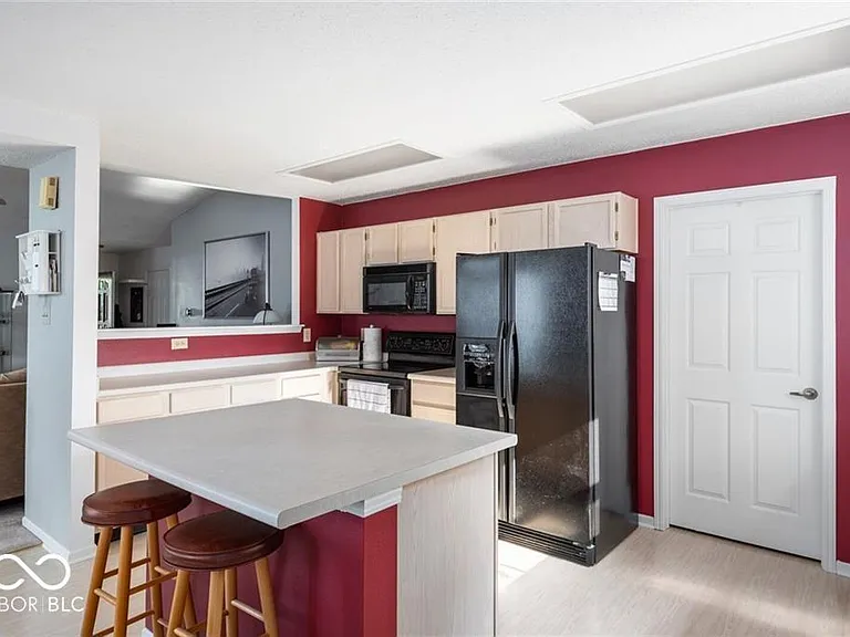 14277 Orange Blossom Trl — Photo 9