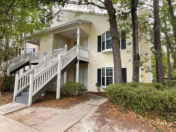 2092 S Sherwood Dr APT L104, Valdosta, GA 31602