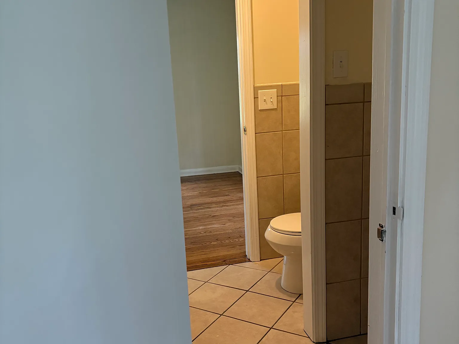 710 Longview St — Photo 4