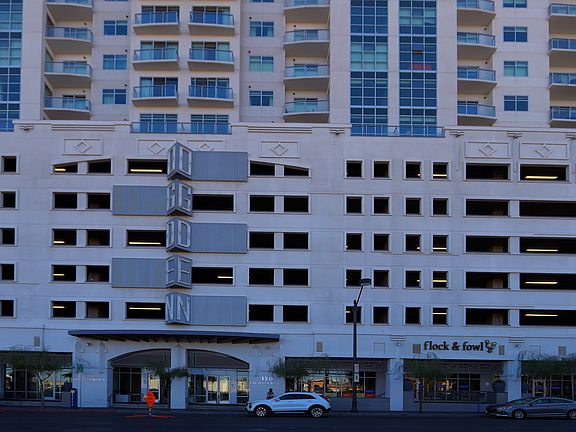 2nd image of 150 N Las Vegas Blvd #1507