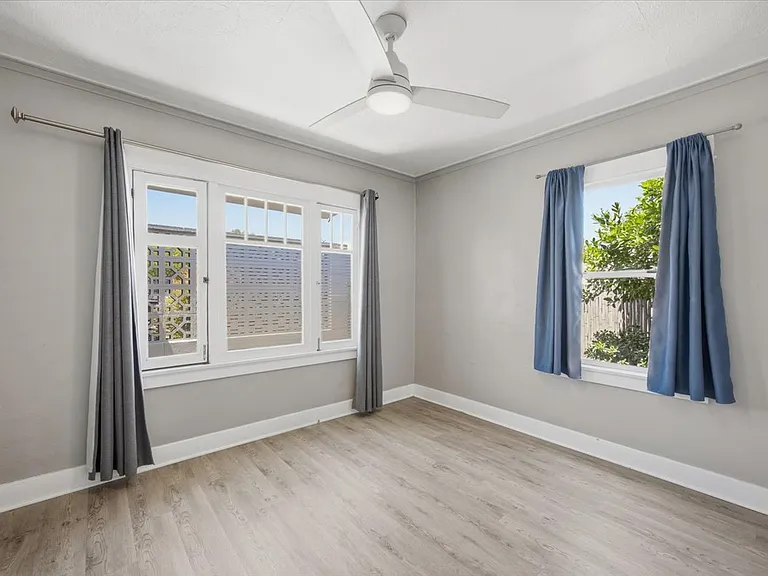 744 Flower Ave — Photo 24