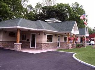 196 S Main St, Naples, NY 14512