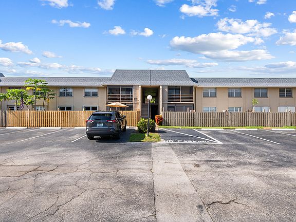 3rd image of 1231 NW 13th Street #470f