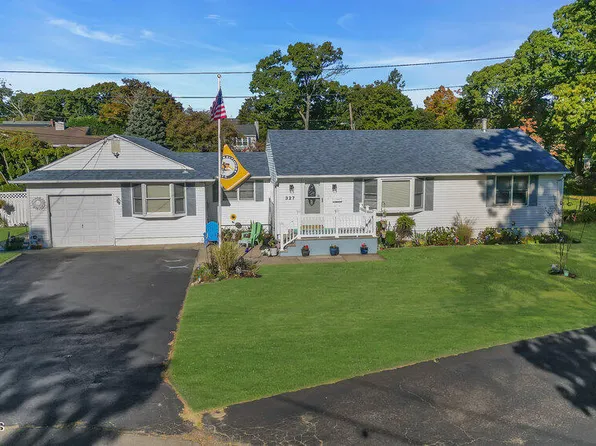 327 Barbara Drive, Point Pleasant, NJ 08742