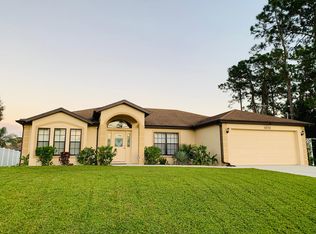 5272 Andris St, North Port, FL 34288