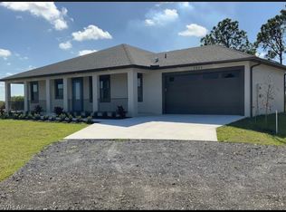 7501 6th Pl, Labelle, FL 33935