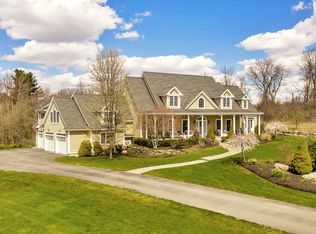 1 Cobb Ln, Littleton, MA 01460