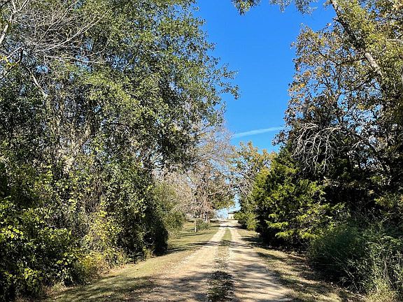 3rd image of 13098 N Us Highway 75