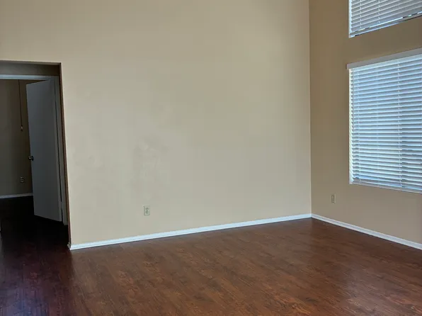 8563 Salina St, Rancho Cucamonga, CA 91730