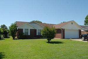 1st image of 2004 S Tampa Ave