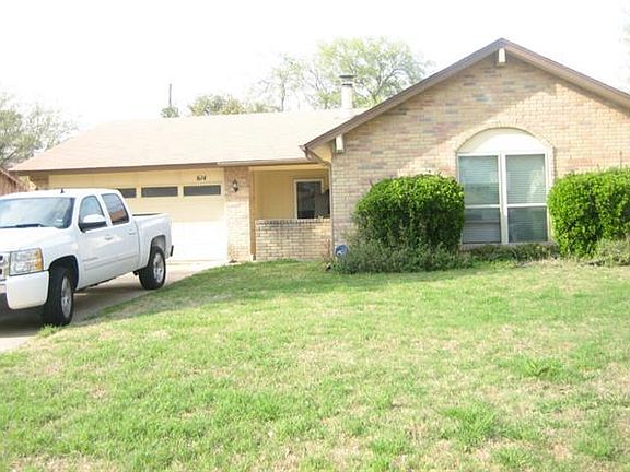 2nd image of 614 Woodcrest Dr