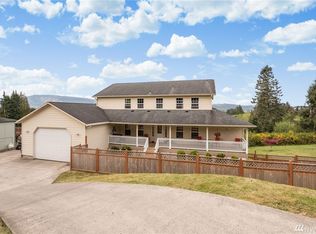 27 Orchard Dr, Cathlamet, WA 98612