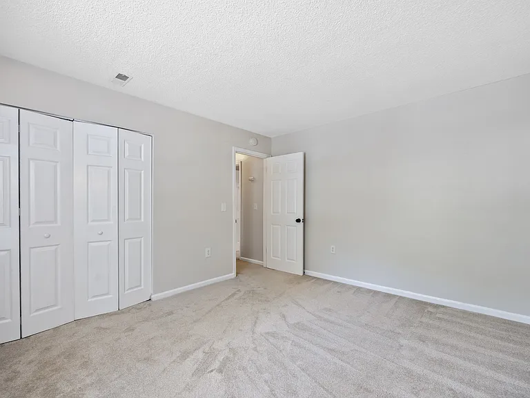 7630 Falcon Rest Cir — Photo 28
