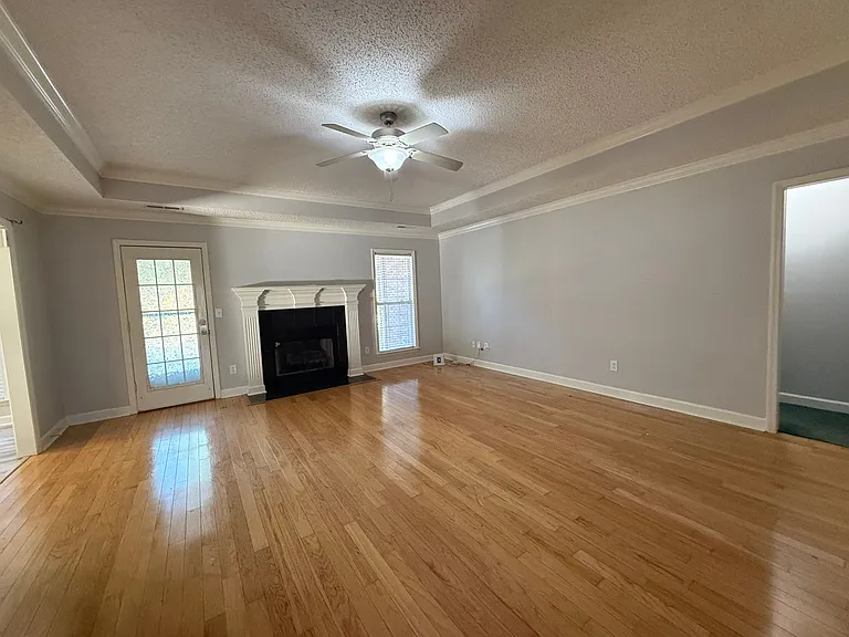 242 Turtle Creek Dr — Photo 16