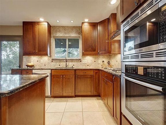 Kitchen2
