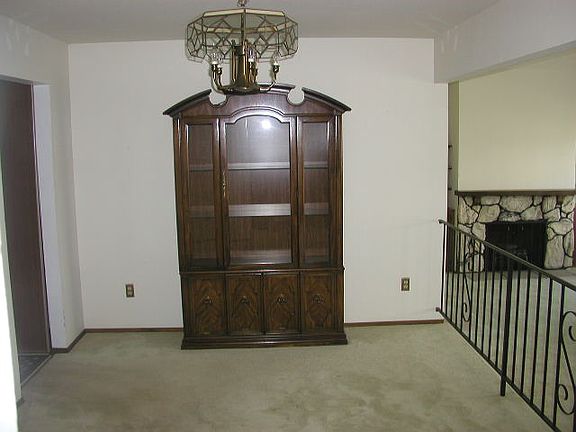 3rd image of 5285 Somerset Ln S #5285