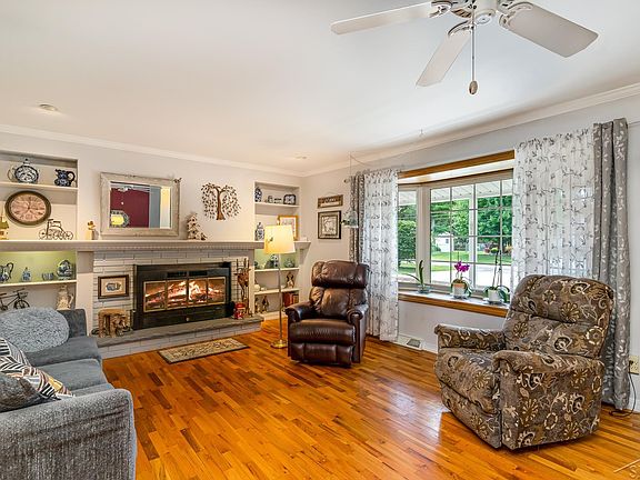 5th image of 7150 Deborah Dr