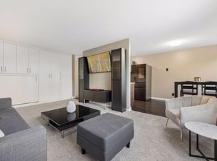 333 8th St SE APT 219, Minneapolis, MN 55414
