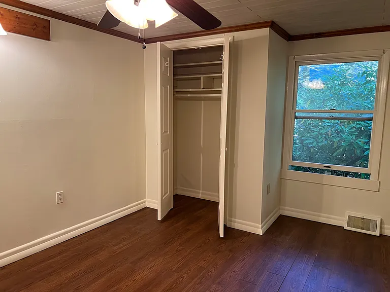 130 Red Barn Ln — Photo 10