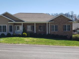2119 Zion Dr, Sevierville, TN 37862