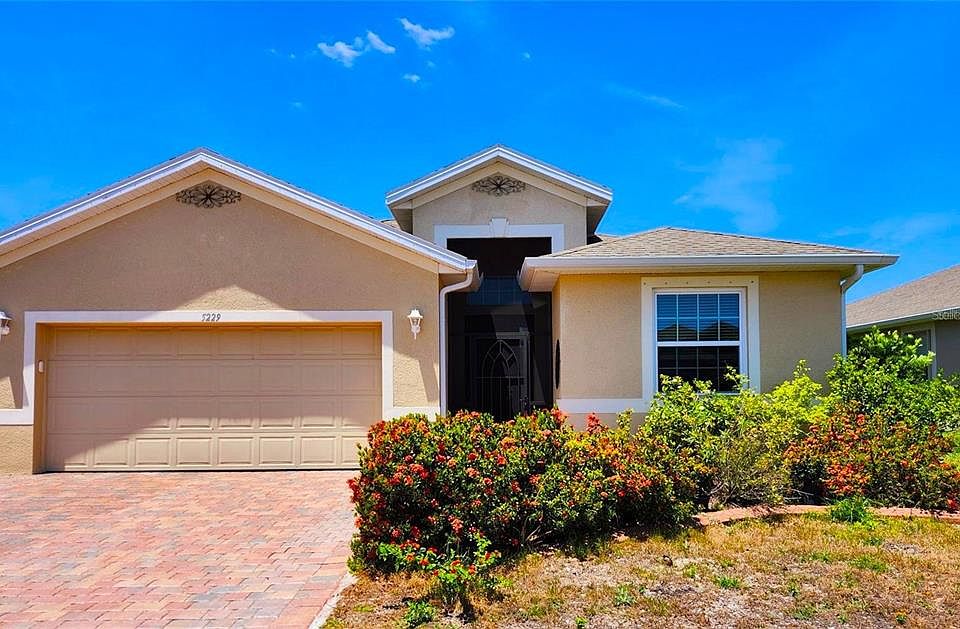 1st image of 5229 Canyonland Way