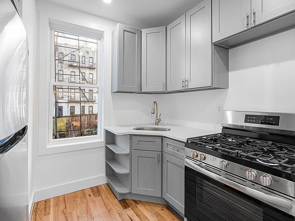 3rd image of 1208 Saint Marks Ave #3