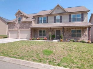1464 Yarnell Station Blvd, Knoxville, TN 37932