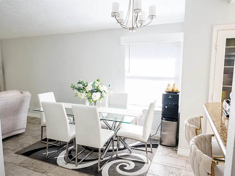 2022 Crosscoach Ln — Photo 5