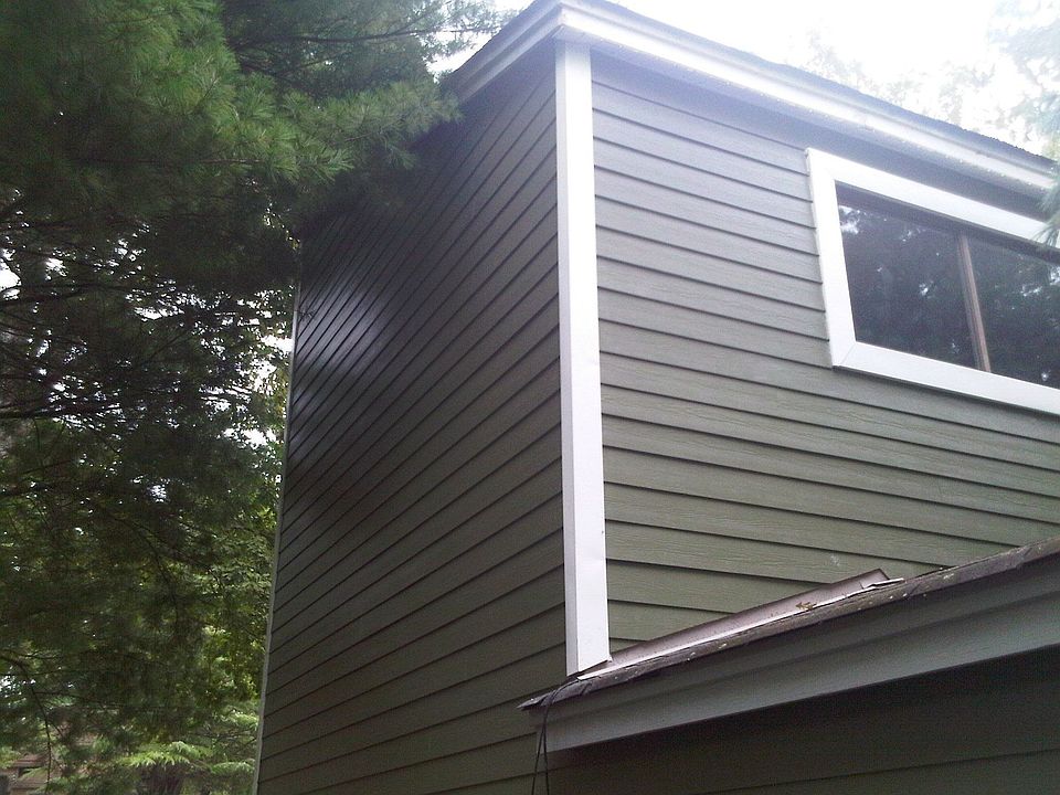 Side/Rear with new HardiPlank siding