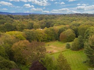 53 Mead St, Waccabuc, NY 10597