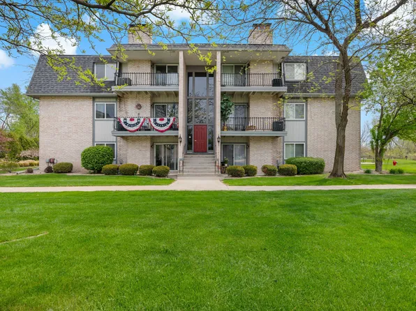 1725 Homan Dr APT 204, Schererville, IN 46375