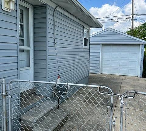 2nd image of 23793 Lambrecht Ave