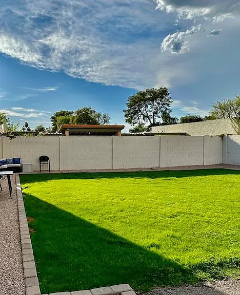 4302 N 29th Way — Photo 23