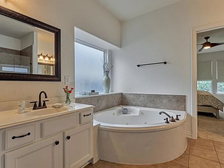 18 Wyckham Cir — Photo 20