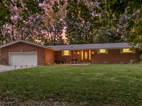 1435 Gascho Dr, Dayton, OH 45410