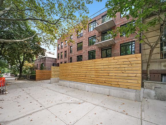 5th image of 113 Clinton Ave #2R