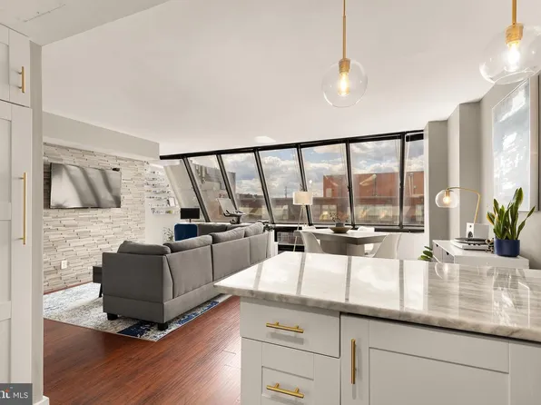 1245 13th St NW APT 1012, Washington, DC 20005