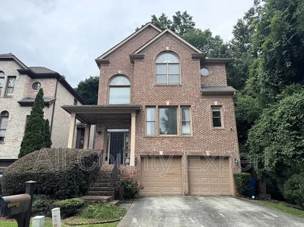 871 Lenox Ct NE, Atlanta, GA 30324
