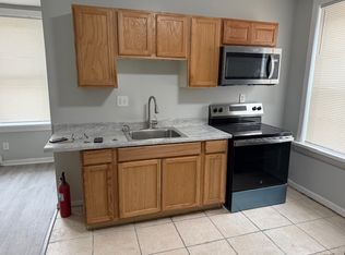 5500 Walnut St #3, Philadelphia, PA 19139