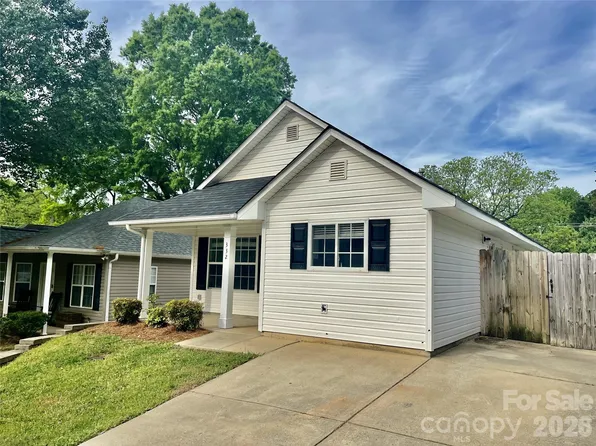 332 Cassidy Ln, Mooresville, NC 28115