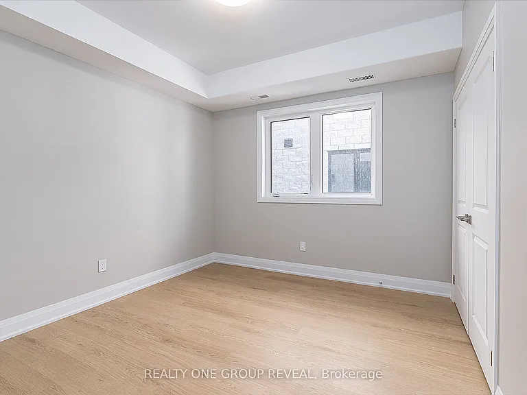 227 Grenfell St #1 — Photo 15
