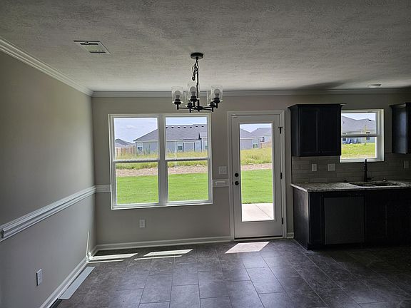 4th image of 3080 Easton Drive
