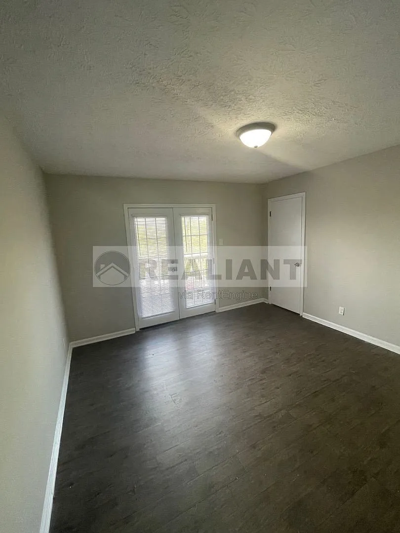 1 bed, 1.0 bath, 600 sqft, $750 — Photo 1