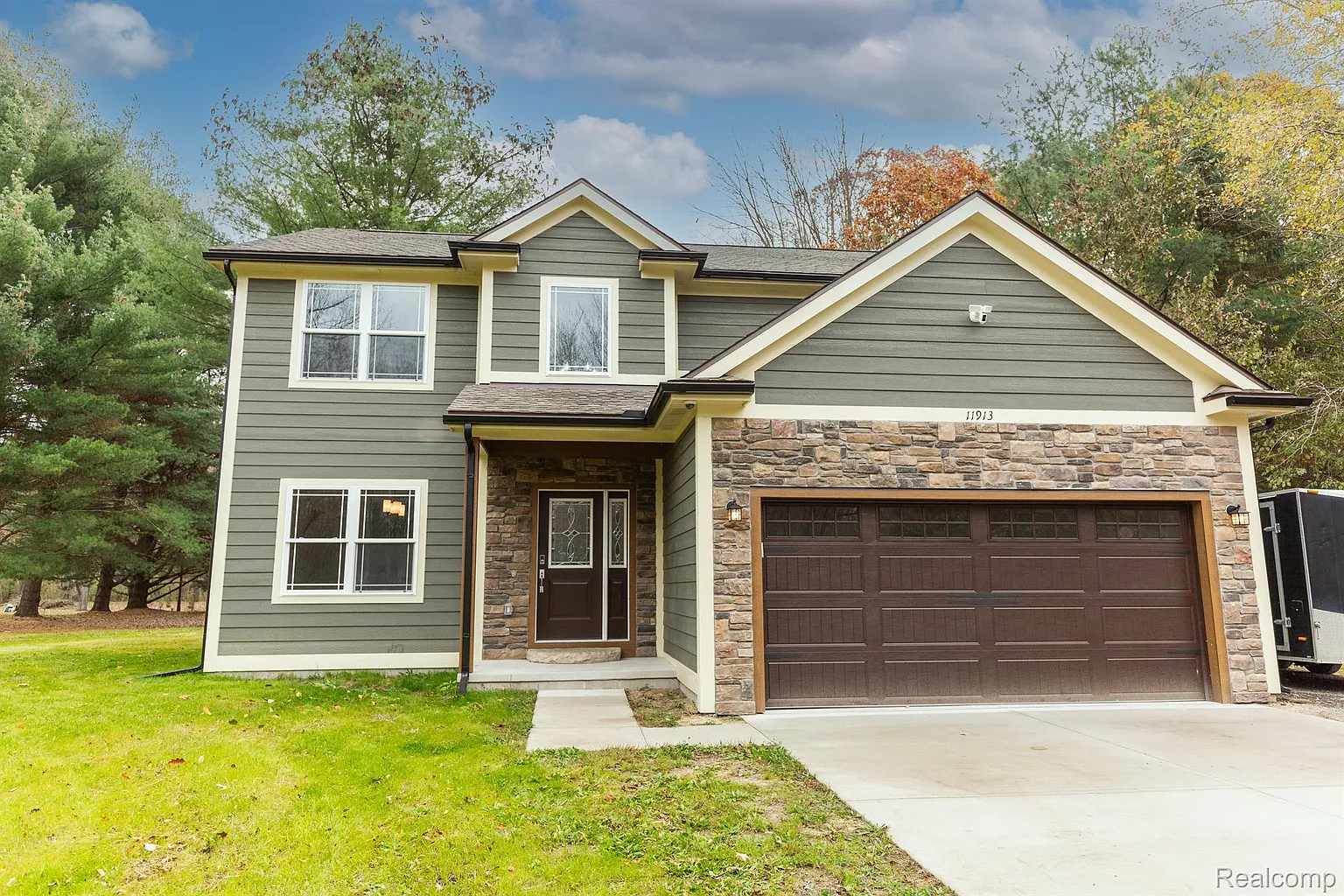 11913 Tuttle Hill Rd photo 1