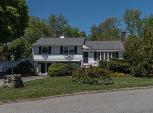 6 Morgan Ave, Stoneham, MA 02180