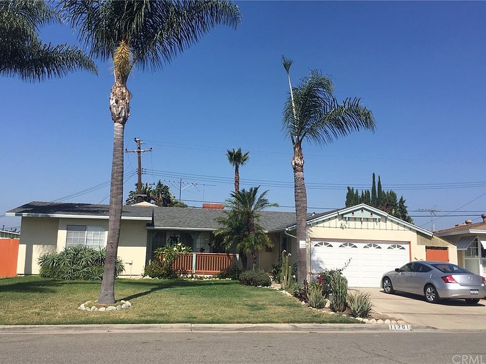 1st image of 11761 Canary Ln