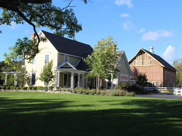 7065 S Lake Shore Dr, Harbor Springs, MI 49740
