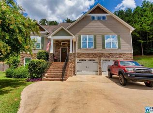 118 Independence Cir, Helena, AL 35080