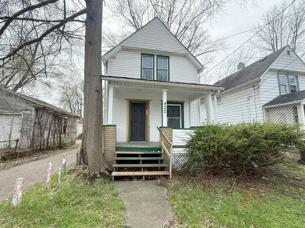 422 Prospect St, Sharon, PA 16146