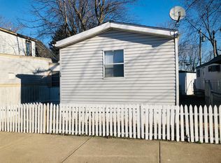701 State St #16, Hammond, IN 46320